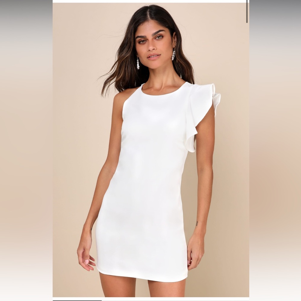 Lulu Dinah White One-Shoulder Dress